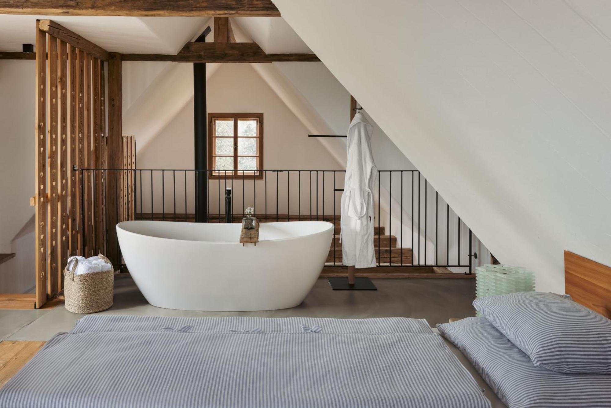 Am Wildbachberg - Luxus Ferienhaeuser Mit Infinitypool, Privatsauna Und Weinkeller Deutschlandsberg Dış mekan fotoğraf